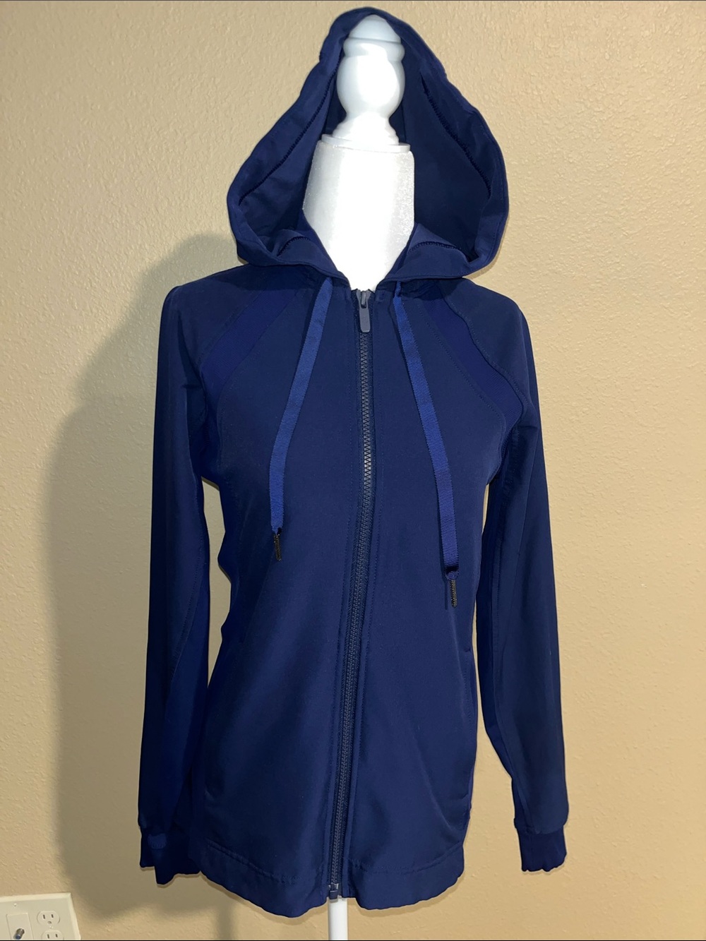 lululemon athletica Women's Navy Full-Zip Hooded Jacket